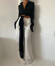 Load image into Gallery viewer, Rat & Boa - Gia Blouse in Black