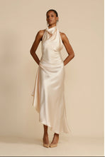 Load image into Gallery viewer, Arcinaori - Franka Blush Dress