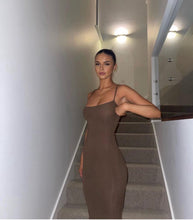 Load image into Gallery viewer, SKIMS - soft lounge slip oxide