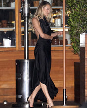 Load image into Gallery viewer, Arcinaori - Franka Black Dress