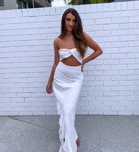 Load image into Gallery viewer, One Mile The Label - Santorini Dress