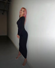 Load image into Gallery viewer, SKIMS - FITS EVERYBODY CREW NECK LONG SLEEVE DRESS