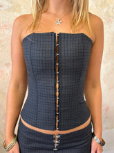 Load image into Gallery viewer, Knitwiththelabel Hooked Corset &amp; Detachable Bolero
