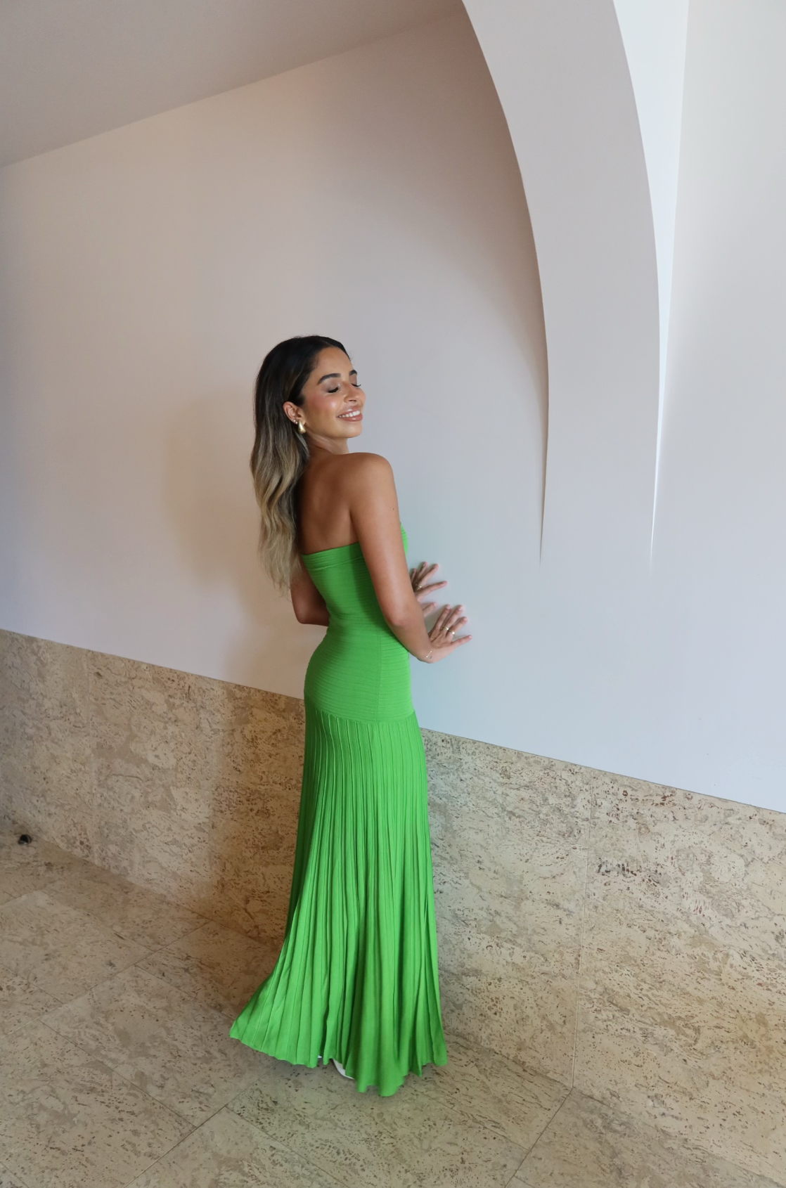COS - Knitted Bandeau Maxi in Green Pretty Little Hires COS - Knitted Bandeau Maxi in Green Pretty Little Hires