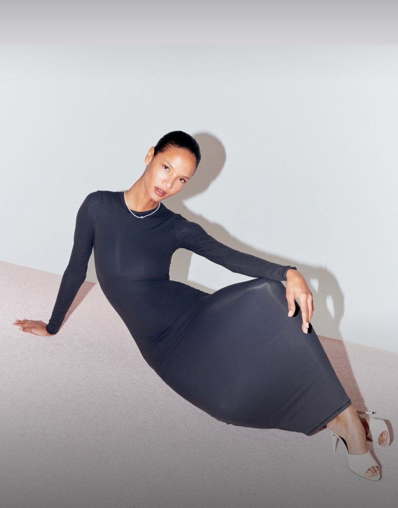 SKIMS - FITS EVERYBODY CREW NECK LONG SLEEVE DRESS SKIMS - FITS EVERYBODY CREW NECK LONG SLEEVE DRESS