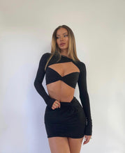 Load image into Gallery viewer, Luxetokill - Black Twist Set
